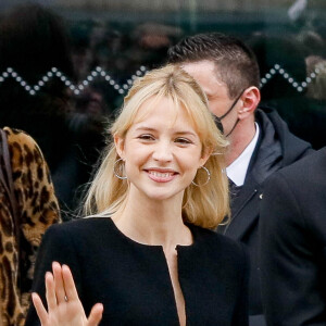 La chanteuse Angèle à la sortie du défilé Chanel Haute-Couture 2022 au Grand Palais Ephémère dans le cadre de la Fashion Week de Paris, France, le 25 janvier 2022. © Veeren-Clovis/Bestimage 