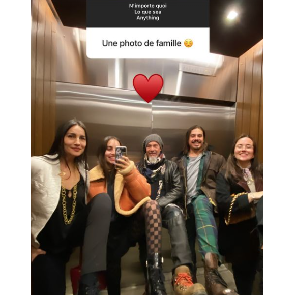 Florent Pagny, sa femme Azucena et leurs enfants Aël et Inca, sur Instagram, mars 2022.