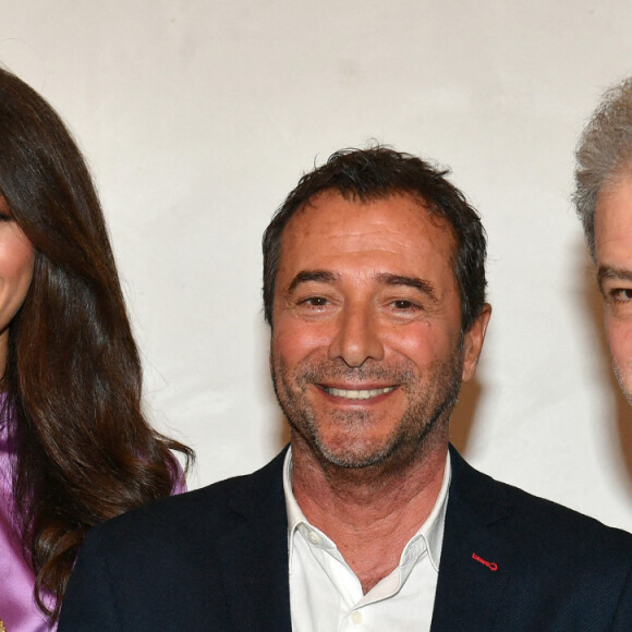 Exclusif - Raphaël Mezrahi, Diane Leyre (Miss France 2022) et Bernard Montiel - - Raphaël Mezrahi, Diane Leyre (Miss France 2022) et Laëtitia Barlerin dans les coulisses de l'enregistrement de l'émission "Animaux stars" présentée par Bernard Montiel sur la chaîne Animaux TV, le 16 février 2022. © Veeren / Bestimage