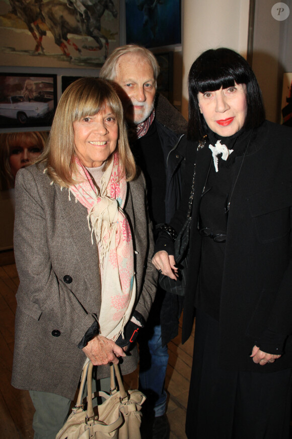 Exclusif - Chantal Goya et son mari Jean-Jacques Debout, Chantal Thomass - Vernissage de l'exposition de la vente aux enchères au profit de la fondation Brigitte Bardot à la galerie Drouot à Paris. Le 4 novembre 2021.