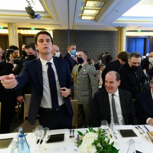 Gabriel Attal, le premier ministre Jean Castex, Gérard Larcher, président du Sénat - Dîner annuel du Conseil de Coordination des organisations Arméniennes de France (CCAF) à L'Hôtel du Collectionneur à Paris le 8 février 2022