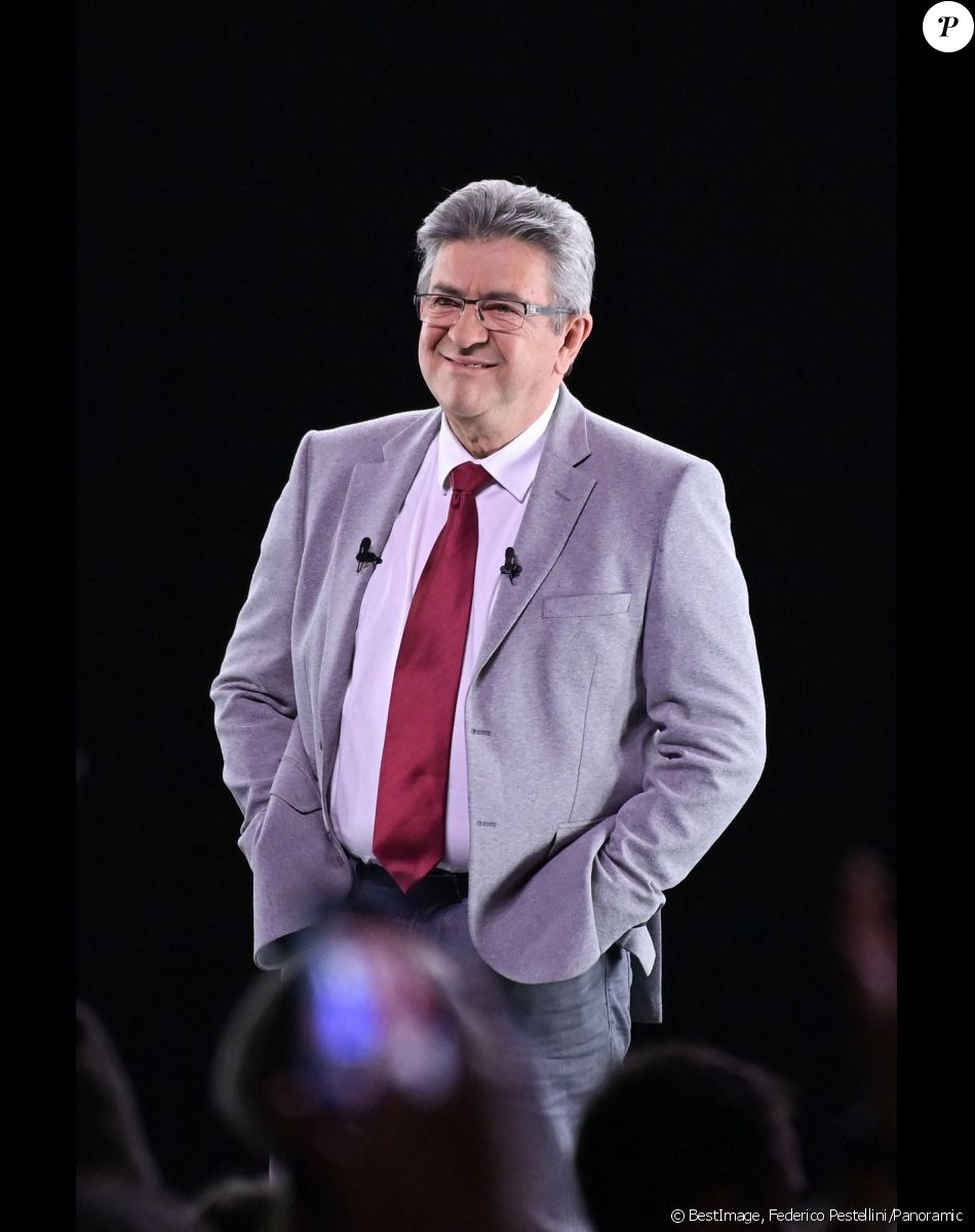 Jean-Luc Mélenchon, candidat du parti La France Insoumise (LFI) à l'élection présidentielle 2022, lors d'un meeting à Lille, France, le 5 avril 2022