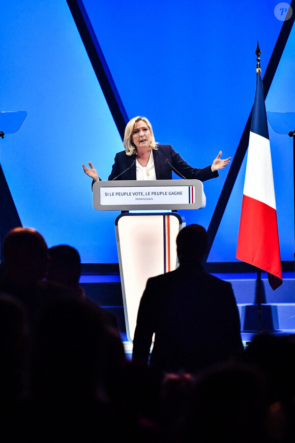 Meeting de Marine Le Pen, candidate RN à l'élection présidentielle, à Perpignan le 7 avril 2022