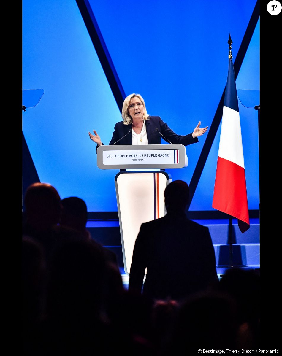 Meeting de Marine Le Pen, candidate RN à l'élection présidentielle, à Perpignan le 7 avril 2022