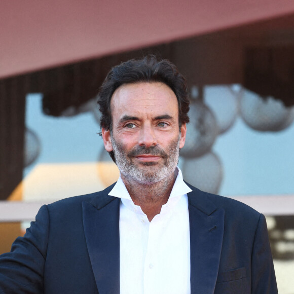 Anthony Delon (Costume Giorgio Armani, chaussures Church's, Bulgari) lors de la cérémonie d'ouverture de la 77ème édition du festival international du film de Venise (Mostra) le 2 septembre 2020. © Piergiorgio Pirrone / LaPresse / Bestimage
