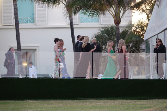 Exclusif - Guests - Les invités lors de la cérémonie de mariage de Brooklyn Beckham et Nicola Peltz à Palm Beach en Floride le 9 avril 2022. 