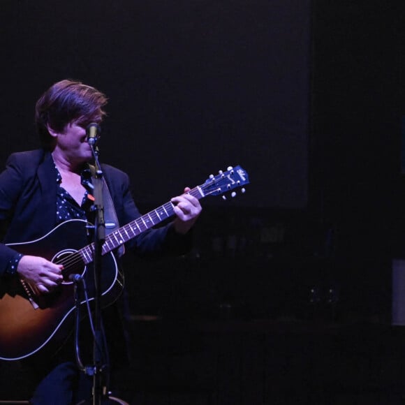 Jacques Dutronc et Thomas Dutronc - Showcase de la tournée "Dutronc & Dutronc" au Centre Evénementiel de Courbevoie, le 11 avril 2022. © Coadic Guirec/Bestimage