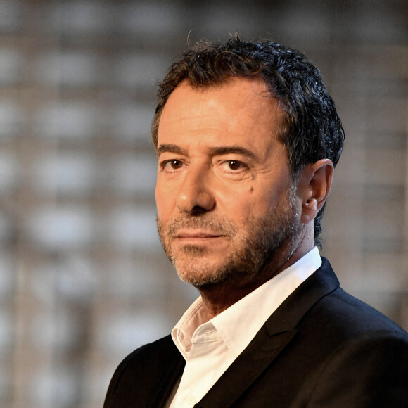 Bernard Montiel lors de l'enregistrement de l'émission "Animaux Stars" le 23 novembre 2021, qui sera diffusée le 5 février 2022 sur la chaine Animaux © Veeren/Bestimage 