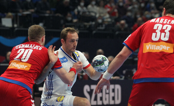 Valentin Porte - EHF Championnats d'Europe 2022 "France - Serbie (32-21)" à Szeged en Hongrie, le 17 janvier 2022.