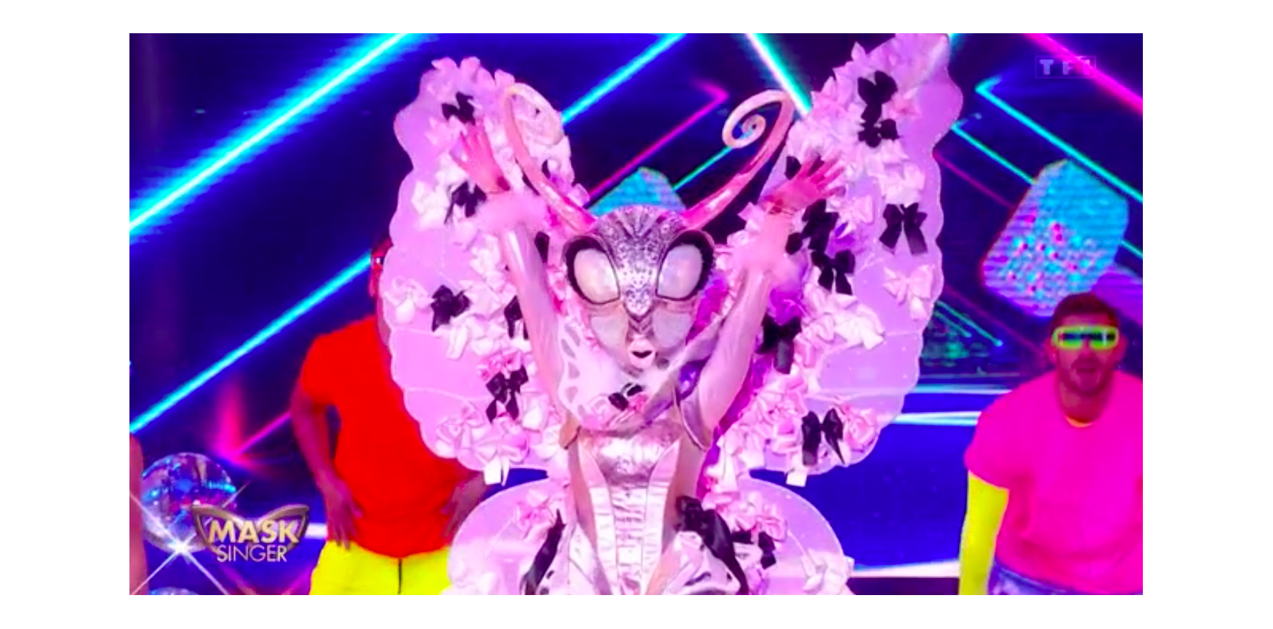Mask Singer le Papillon Tous les indices dévoilés Purepeople
