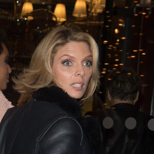 Exclusif - Sylvie Tellier et Clémence Botino, Miss France 2020 rentrent à l'hôtel Le Royal Monceau à Paris le 16 décembre 2019. 