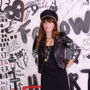 Exclusif - Lou Doillon - Personnalités à la soirée de présentation de la nouvelle plateforme de marque "Génération IKKS" et de la première capsule iconique "La Leather Story" sur les toits de la capitale, rue d'Abbeville, à Paris. Le 8 septembre 2021 © Rachid Bellak / Bestimage 