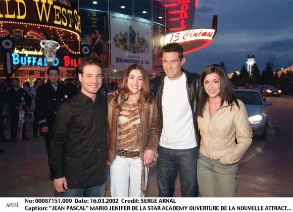 Archives : Jenifer et Jean-Pascal, Mario et Olivia Ruiz, ouverture de la nouvelle attraction de Disneyland Paris.