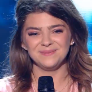 Caroline de l'équipe de Marc Lavoine lors des cross-battles de "The Voice 11" - Emission du 23 avril 2022, TF1