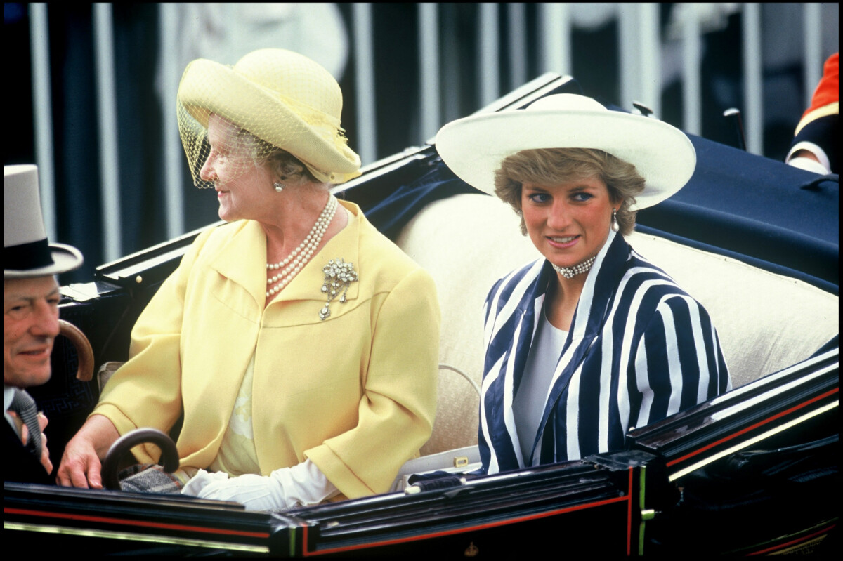 Photo Diana Et La Reine Mère à Ascot En 1987 Purepeople 