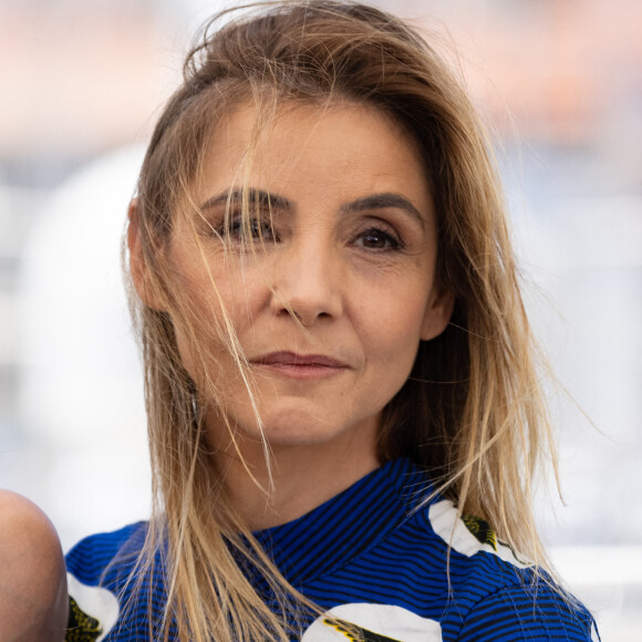 Clotilde Courau au photocall du film Les héroïques lors du 74ème festival international du film de Cannes le 13 juillet 2021 © Borde / Jacovides / Moreau / Bestimage 