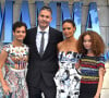 Ol Parker et sa femme Thandie Newton (Thandiwe) avec leurs filles Ripley et Nico à la première de "Mamma Mia! Here We Go Again" au cinéma Eventim Apollo à Londres, le 16 juillet 2018.
