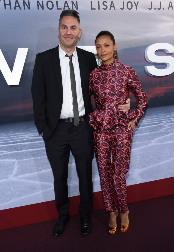 Thandie Newton (Thandiwe) et son mari Ol Parker - People à la soirée de présentation de la saison 2 de la série "Westworld" au Cinerama Dome à Los Angeles, le 16 avril 2018. © Chris Delmas/Bestimage 