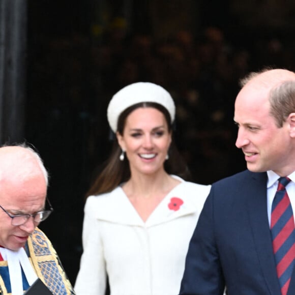 Le prince William, duc de Cambridge, et Catherine (Kate) Middleton, duchesse de Cambridge, assistent à un service à l'abbaye de Westminster commémorant l'Anzac Day à Londres, le 25 avril 2022. 