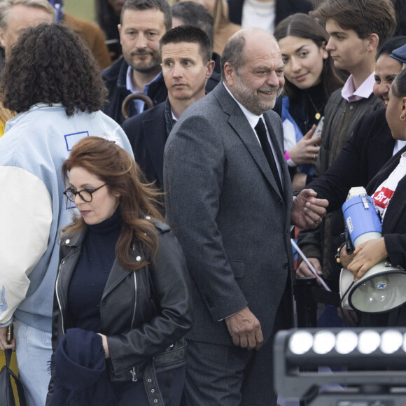 Isabelle Boulay et Eric Dupond-Moretti - Le président Emmanuel Macron prononce un discours au Champ de Mars le soir de sa victoire à l'élection présidentielle le 24 avril 2022. © Cyril Moreau / Bestimage