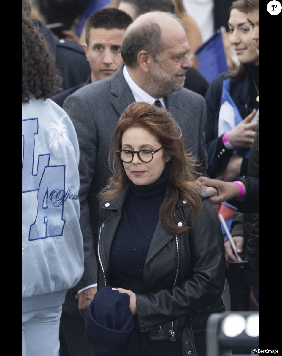 Isabelle Boulay et Eric Dupond-Moretti - Le président Emmanuel Macron prononce un discours au Champ de Mars le soir de sa victoire à l'élection présidentielle le 24 avril 2022. © Cyril Moreau / Bestimage
