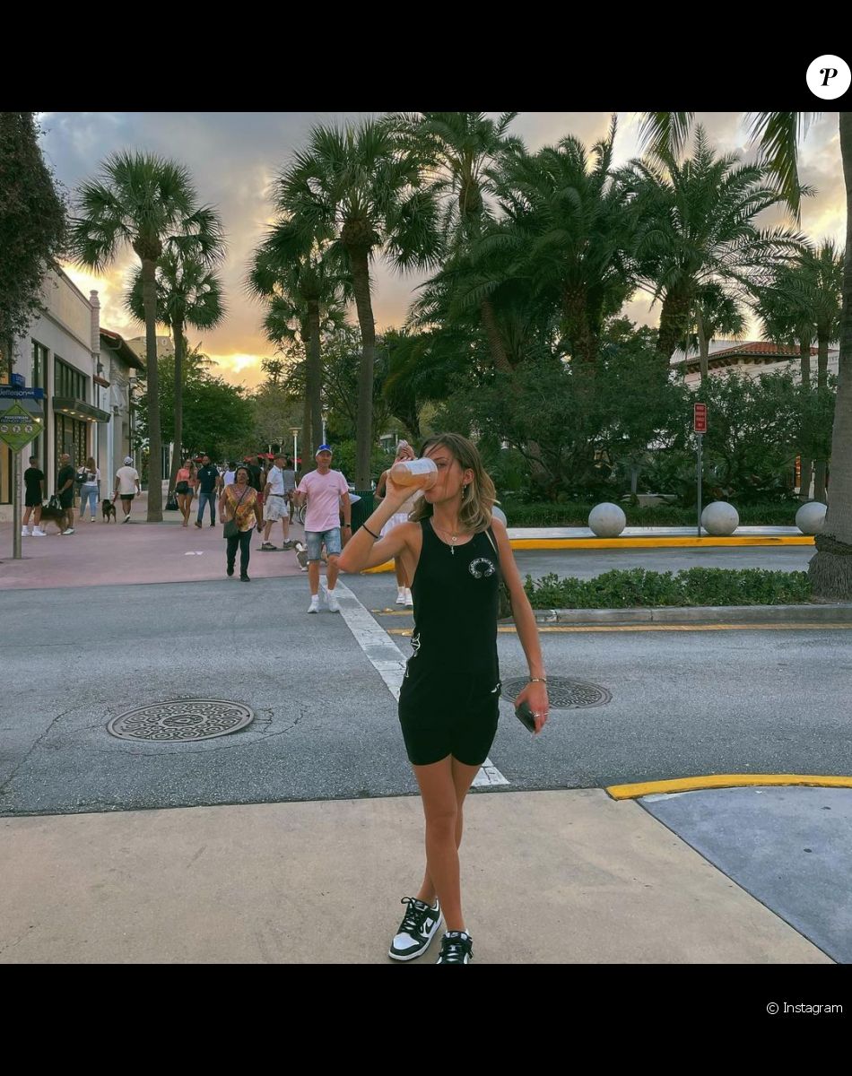 Sasha Nikolic, la fille de Filip Nikolic et Valérie Bourdin, sculpturale, en vacances à Miami