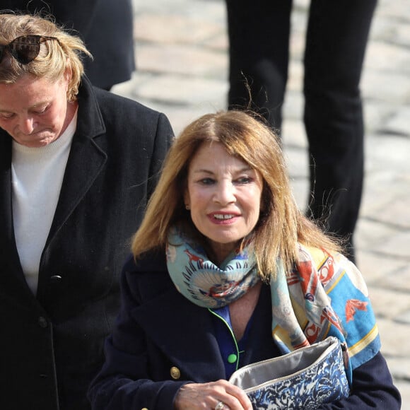 Nicole Calfan - Cérémonie d'hommage national à l'Hôtel national des Invalides en hommage à Michel Bouquet décédé le 13 avril 2022. Paris le 27 avril 2022. Michel Bouquet a été inhumé dans la plus stricte intimité le 15/04/2022 à Étais-la Sauvin dans l'Yonne. © Dominique Jacovides / Bestimage 