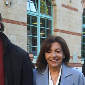 Jean-Marc Germain, le mari de Anne Hidalgo - Anne Hidalgo, maire de Paris et candidate PS pour l'élection présidentielle 2022 vote à Paris pour le premier tour le 10 avril 2022. © Giancarlo Gorassini / Bestimage 