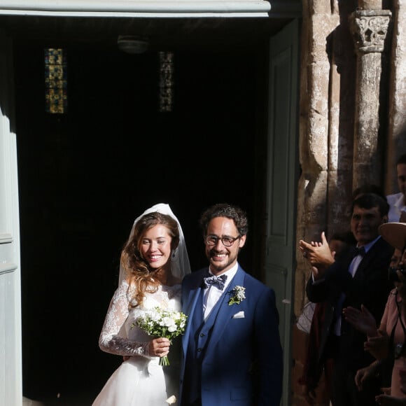 Mariage de Thomas Hollande et de la journaliste Emilie Broussouloux à la mairie à Meyssac en Corrèze près de Brive, ville d'Emiie. Le 8 Septembre 2018. © Patrick Bernard-Guillaume Collet / Bestimage