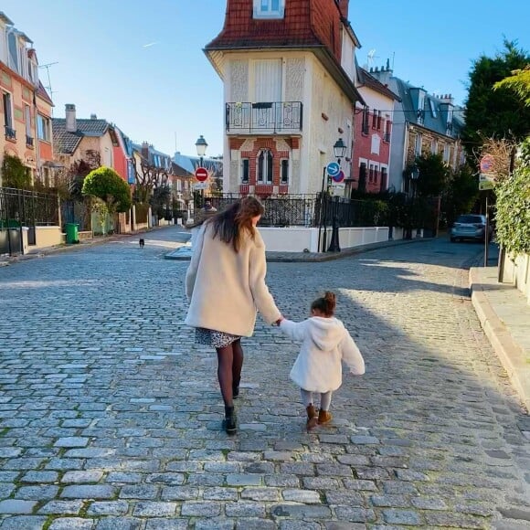 Emilie Broussouloux partage régulièrement des photos de ses deux enfants, Jeanne et Noé @ Instagram / Emilie Broussouloux