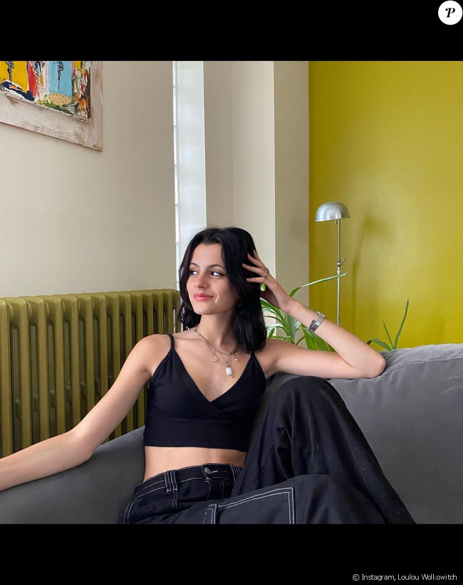 Lou Wolkowitch, la fille de Fanny Gilles et Bruno Wolkowitch, est comédienne et mannequin à 16 ans.