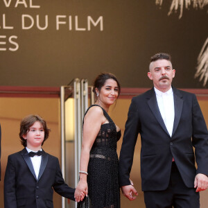 Gabriel Merz Chammah (petit-fils de I.Huppert), Leïla Bekhti, Damien Bonnard - Montée des marches du film " Les intranquilles " lors du 74ème Festival International du Film de Cannes. Le 16 juillet 2021 © Borde-Jacovides-Moreau / Bestimage 