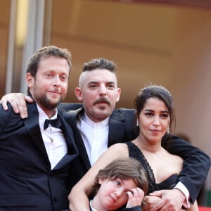 Joachim Lafosse, Gabriel Merz Chammah (petit-fils de I.Huppert), Leïla Bekhti, Damien Bonnard - Montée des marches du film " Les intranquilles " lors du 74ème Festival International du Film de Cannes. Le 16 juillet 2021 © Borde-Jacovides-Moreau / Bestimage 