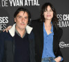 Yvan Attal et sa compagne Charlotte Gainsbourg - Avant-première du film "Les Choses Humaines" au cinéma UGC Normandie à Paris. © Coadic Guirec/Bestimage