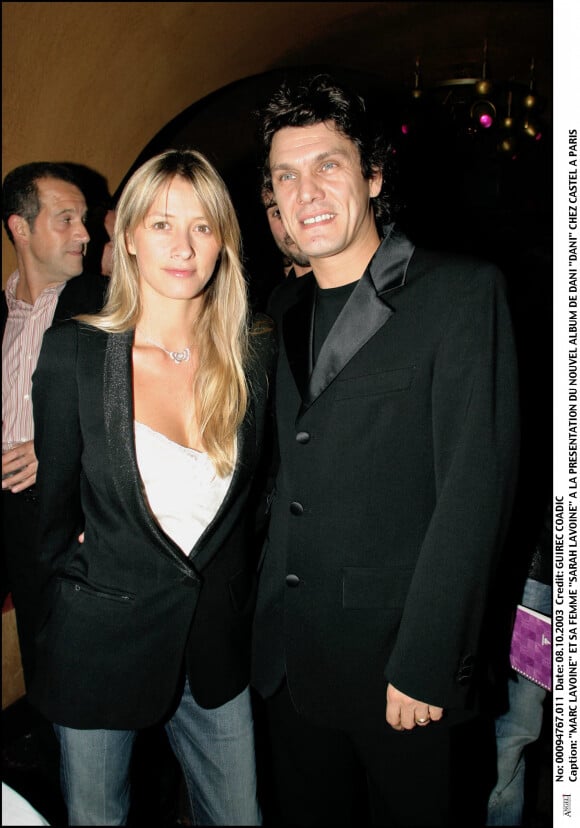 Marc Lavoine et Sarah Poniatowski à la présentation du nouvel album de Dani chez Castel à Paris le 8 octobre 2003