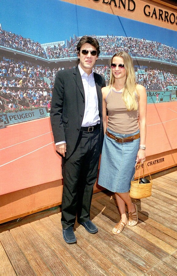 Marc Lavoine et Sarah Poniatowski à Roland Garros à Paris le 31 mai 2001