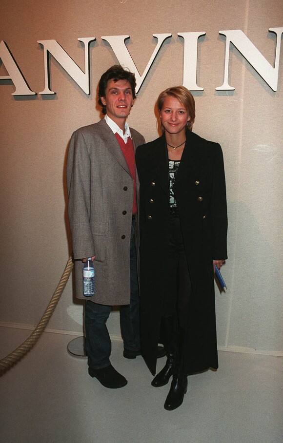 Marc Lavoine et Sarah Poniatowski - Défilé de mode Gérard Lanvin à Paris le 15 mars 1996