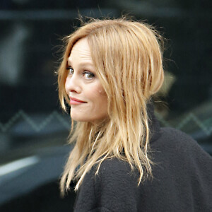 Vanessa Paradis - Défilé Chanel Haute-Couture 2022 au Grand Palais Ephémère de Paris, le 25 janvier 2022. © Christophe Aubert via Bestimage