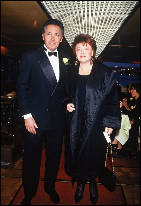 Archives - Régine et Roger Choukroun aux 60 ans de Jean-Claude Brialy en 1993