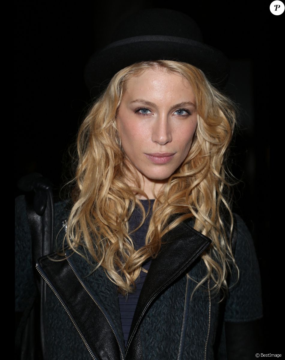 Marie de Villepin - Arrivées au défilé H&M collection prêt-à-porter automne-hiver 2014/2015 lors de la fashion week au Grand Palais à Paris le 26 février 2014.