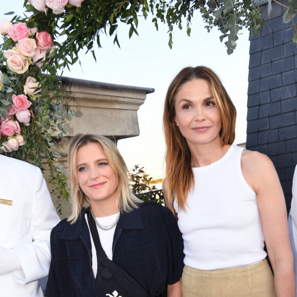 Exclusif - Marie Papillon et Barbara Schulz à la soirée de réouverture du Rooftop de l'hôtel The Peninsula Paris le 10 mai 2022. © Rachid Bellak / Bestimage 