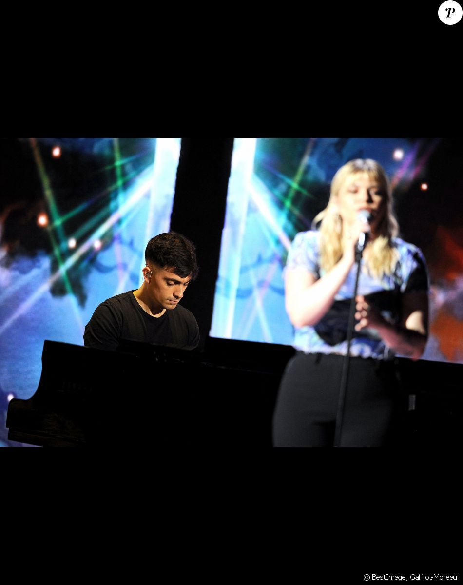 Exclusif - Louane Emera et Florian Rossi - Enregistrement de l'émission "La soirée extraordinaire : La musique comme vous ne l'avez jamais vue", qui sera diffusée le 30 juin sur M6. © Gaffiot-Moreau / Bestimage