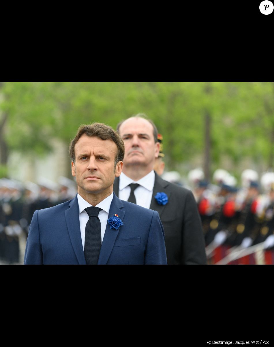 Emmanuel Macron et Jean Castex - Cérémonie de commémoration de la 77ème de la Victoire du 8 mai 1945, à l'Arc de Triomphe, Paris le 8 mai 2022