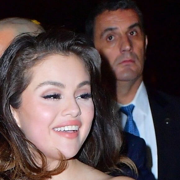 Selena Gomez assiste à l'after-party "Saturday Night Live" à "L'Avenue" à New York, le 15 mai 2022. 