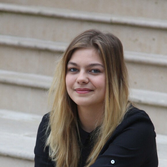 Louane Emera pose pour le film 'la famille Bélier' lors du Festival du film de Sarlat le 11 Novembre 2014 à Sarlat