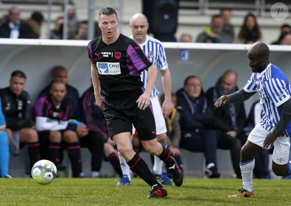 Tony Vairelles - Les anciens joueurs internationaux et entraineurs participent au Match anciens des Girondins / Real Sociedad au profit de l'hôpital des enfants de Bordeaux, au stade de Saint-Medar-en-Jalles le 17 Mars 2018. © Patrick Bernard/Bestimage