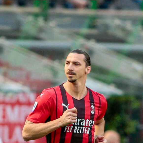 Zlatan Ibrahimovic lors du match Milan - Florence (1 - 0), le 1er mai 2022 à Milan.