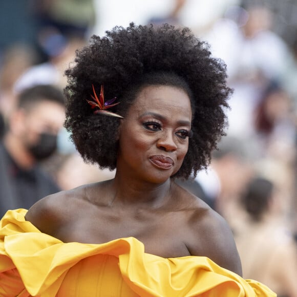 Viola Davis - Montée des marches du film " Top Gun : Maverick " lors du 75ème Festival International du Film de Cannes. Le 18 mai 2022 © Cyril Moreau / Bestimage 