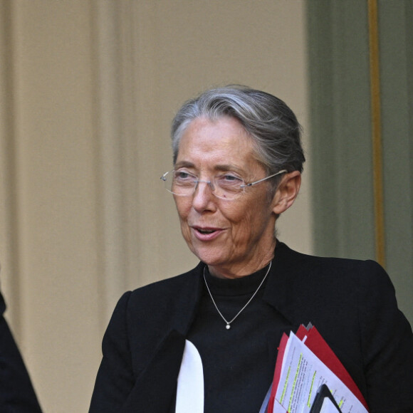 Elisabeth Borne, ministre du travail, de l'emploi et de l'insertionn lors de la cellule de crise sur l'accueil des réfugiés ukrainiens en France au ministère de l'intérieur hôtel de Beauvau, à Paris, France, le 22 mars 2022