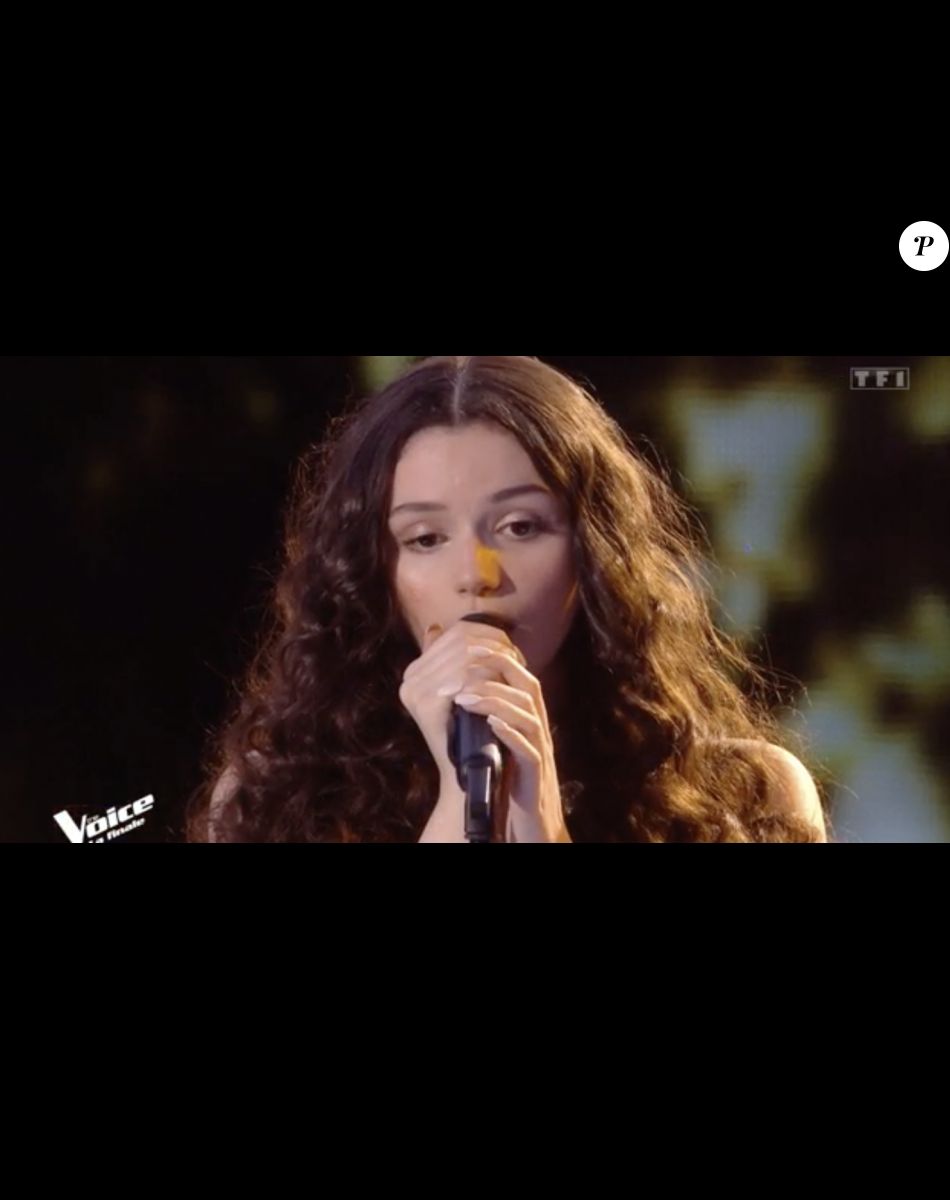 Nour (équipe de Florent Pagny) lors de la finale de "The Voice" - Émission du 21 mai 2022, TF1